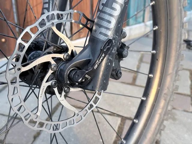 Transition Ripcord 24", celoodpružené, 13 kg