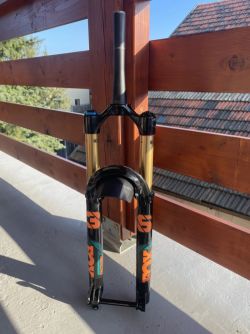 Fox 36 Factory 150mm Grip2