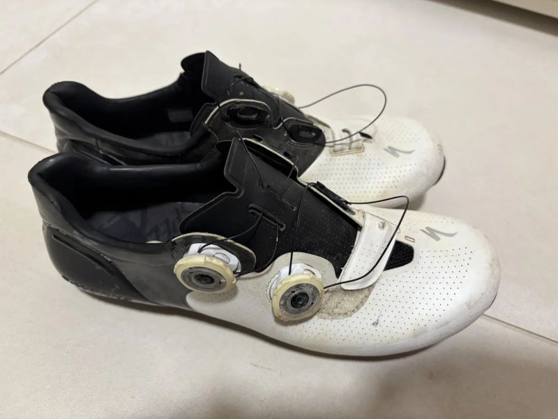 Prodám MTB tretry S-Works vel 40,5