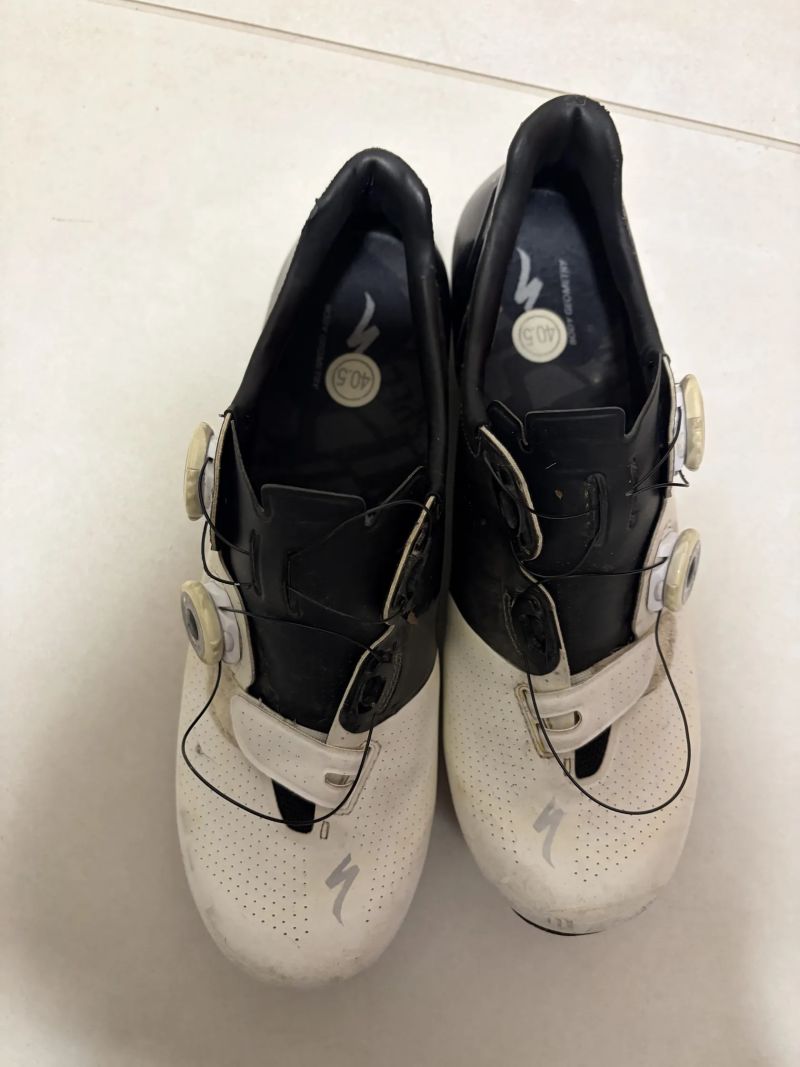 Prodám MTB tretry S-Works vel 40,5