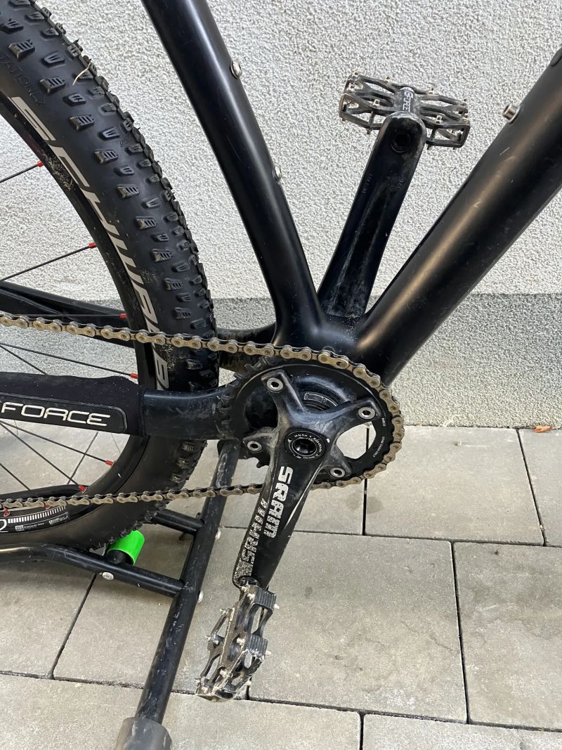 Juniorské karbonové kolo s teleskopkou