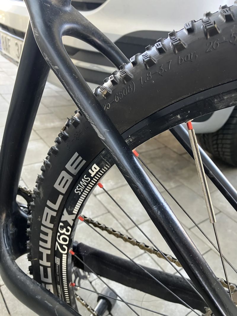 Juniorské karbonové kolo s teleskopkou