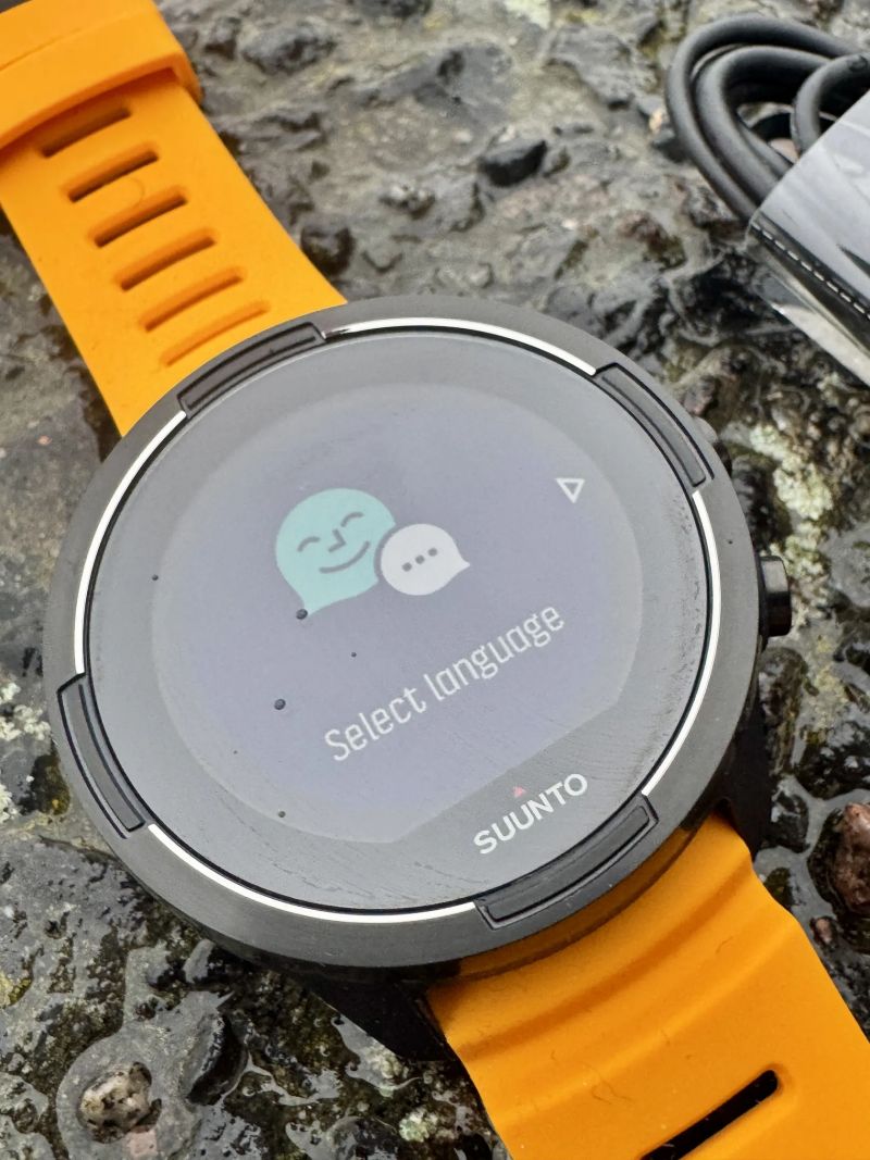 Suunto 9 Baro Black/Orange, nepoužívané, top stav