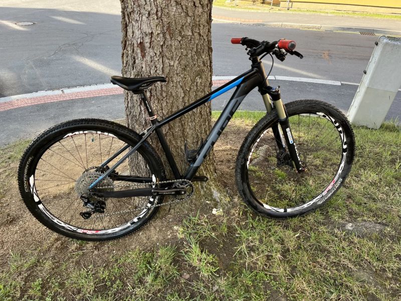 Závodní kolo 27,5 S