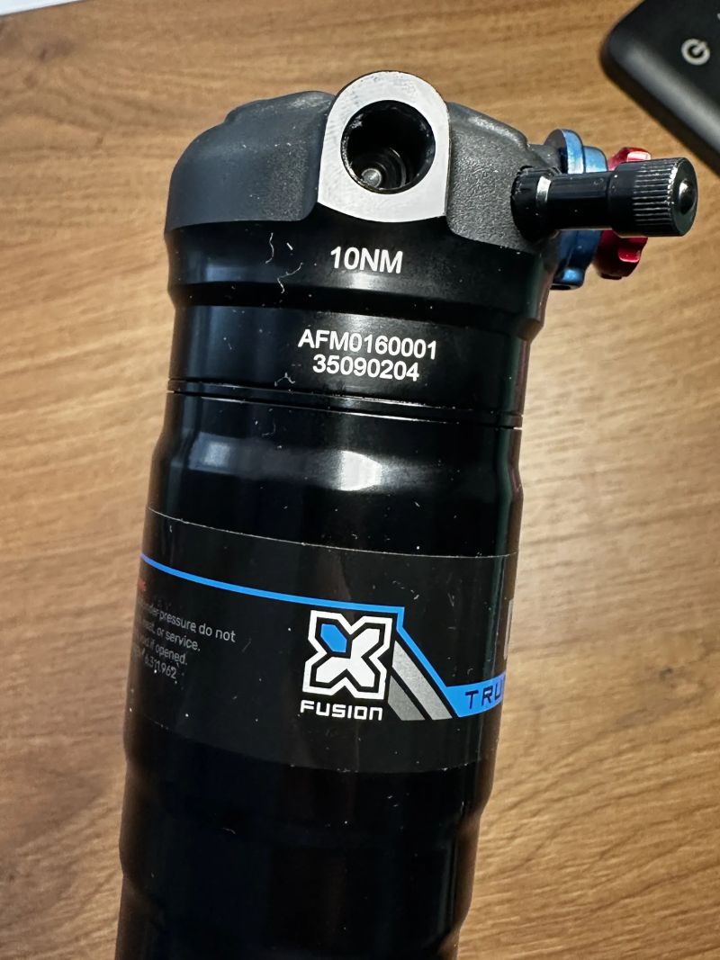 Tlumyč X Fusion 205x60 nový