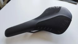 Fizik Antares R3 regular