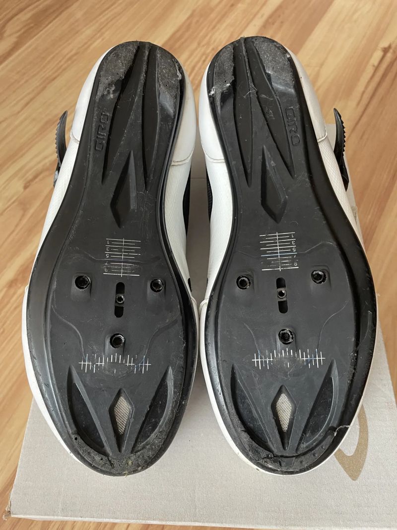 Silniční tretry GIRO