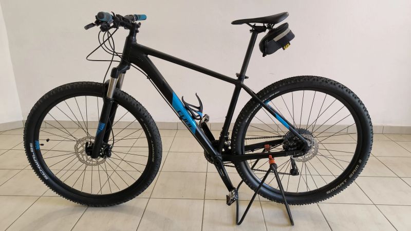 Horské kolo CUBE Attention SL 29 (2020) – skvělá výbava, RockShox