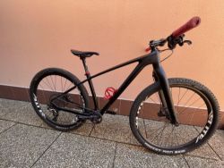 Celokarbonové kolo 27,5''