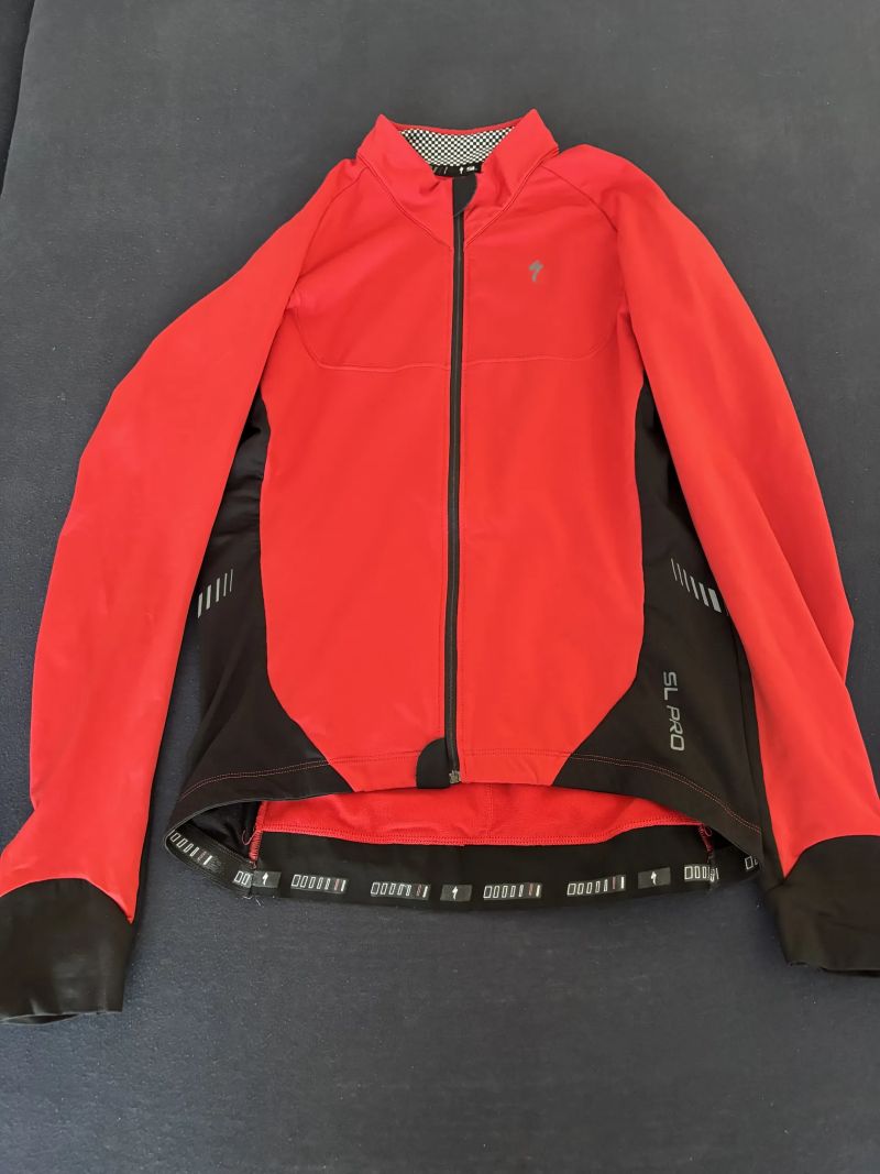 Cyklo oblečení Kalas a Specialized 