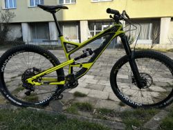 YT Industries Capra cf