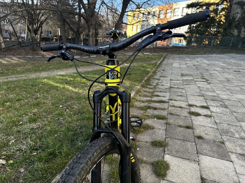 YT Industries Capra cf