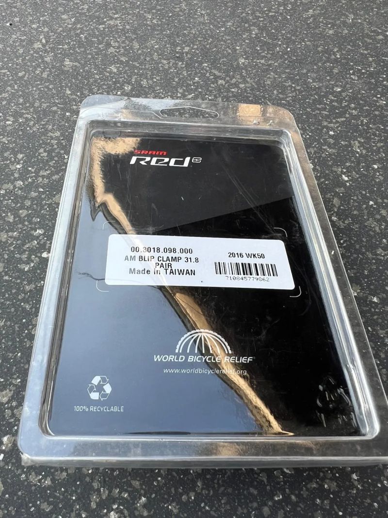 SRAM eTap Blip objímka 31.8, pár