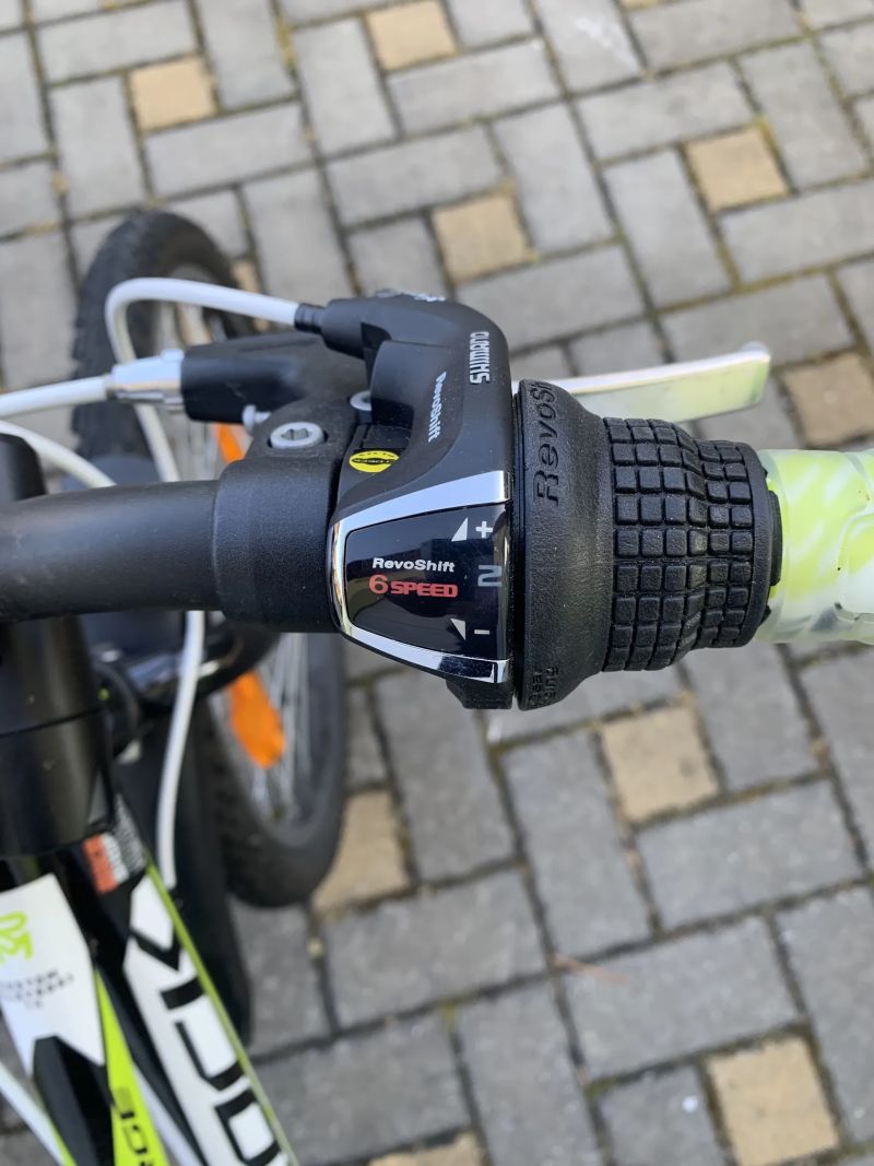 Prodám dětské kolo Rock machine surge 16"