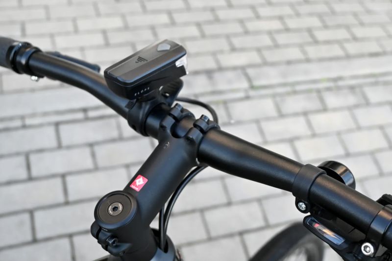 Trek Dual Sport 3, s karbonovou vidlicí, vel. M