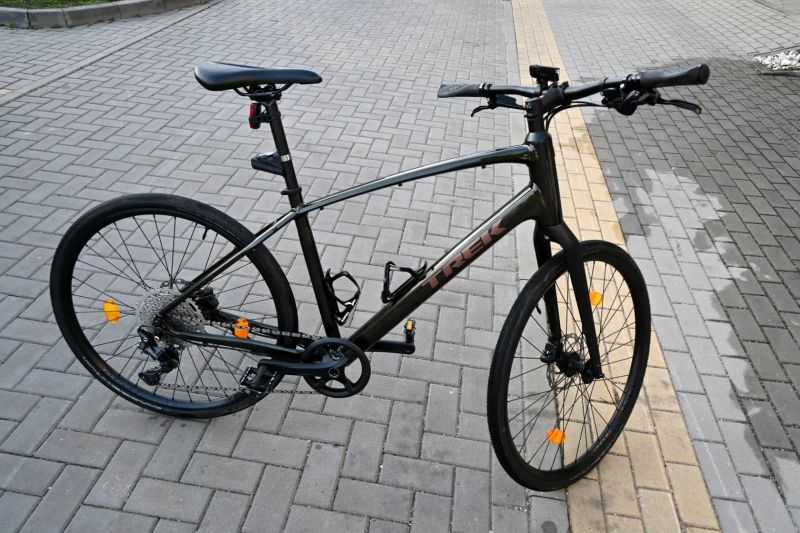 Trek Dual Sport 3, s karbonovou vidlicí, vel. M