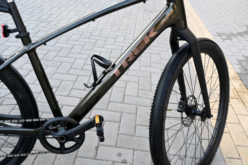 Trek Dual Sport 3, s karbonovou vidlicí, vel. M