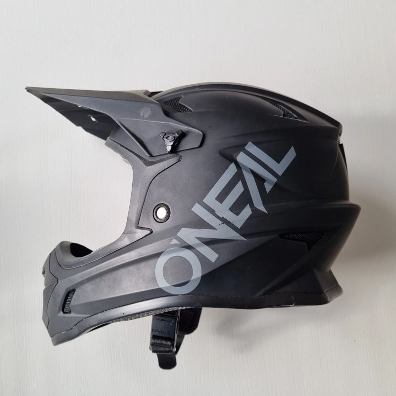 Integrální přilba O Neal Sonus Solid