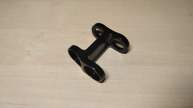 Pivot Cycles - spodní link / lower link