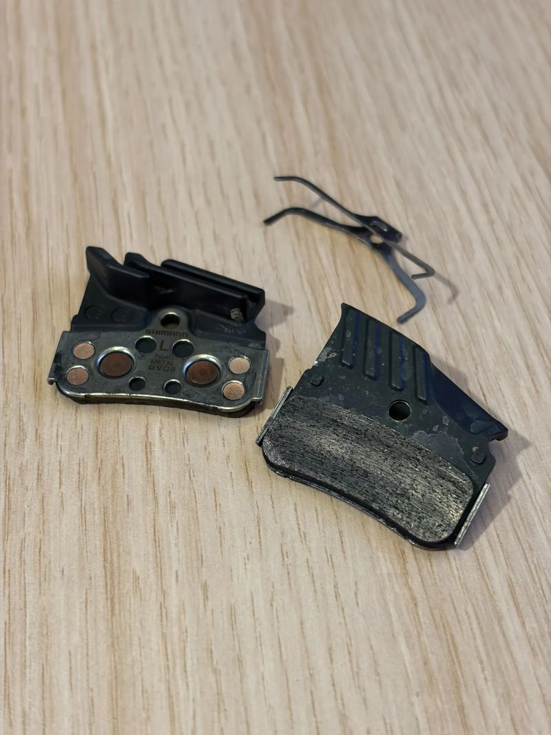 Brzdové kotouče Shimano RT76 203mm