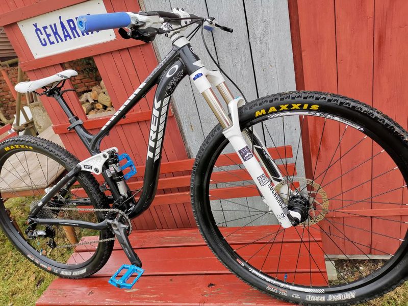 Trek Fuel EX EVO 29" - po přestavbě - Kvalitní komponenty - výborný stav