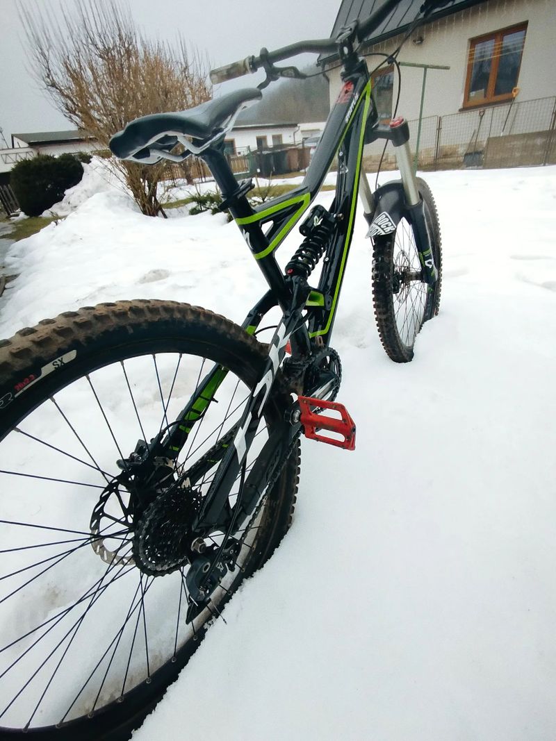 Specialized Status 1