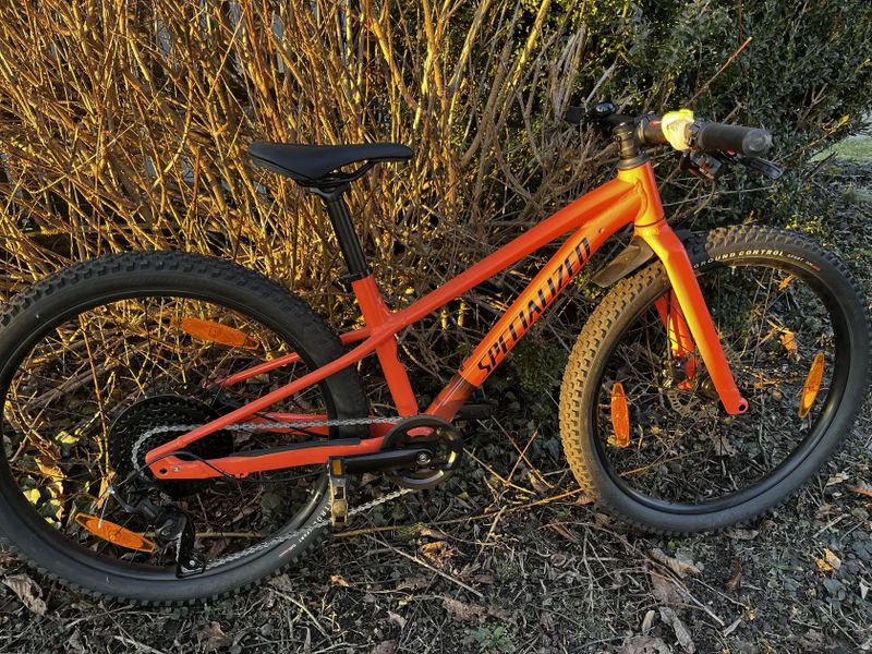Specialized RIPROCK 24