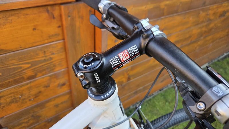 Ttekové kolo Pells CRONO Elite vel. L 168-183CM Deore XT.