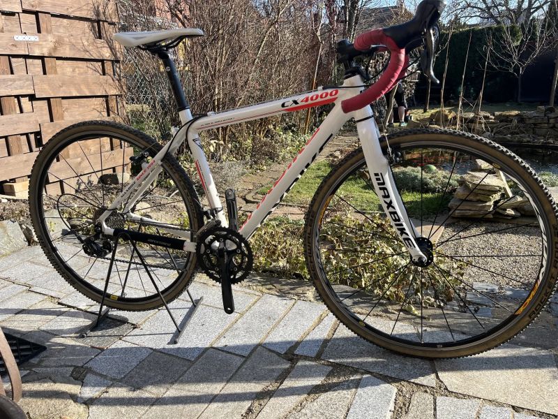 Maxbike CX 4000