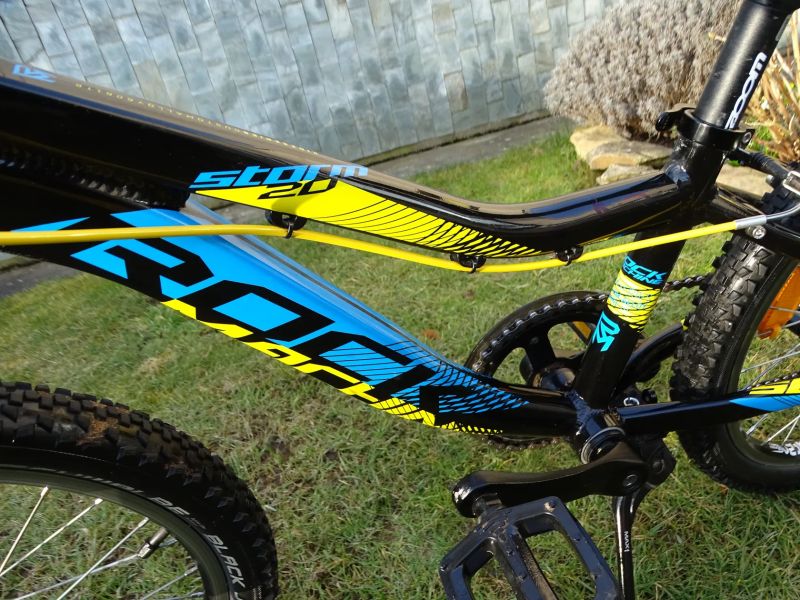 Rock Machine Storm 20"