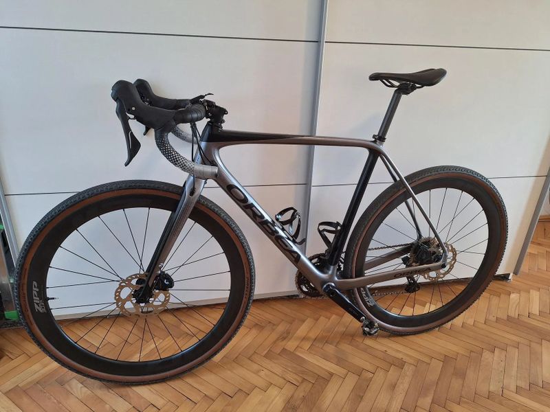 PRODÁM maximálně udržovaný gravel - Orbea Terra M30 vel. M ( spíše L )