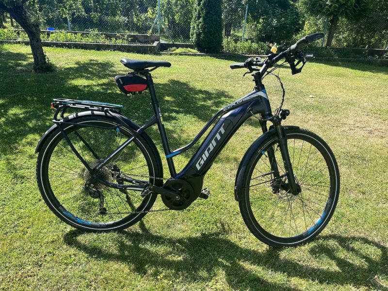 Giant Giant Explore E+ 2 STA