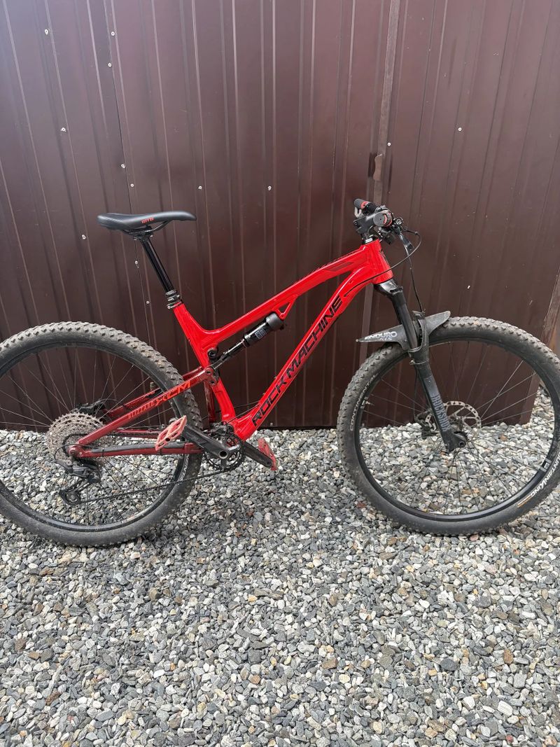  Dobrý den, prodám kolo Rock Machine Rock Machine Blizzard XCM 30-29