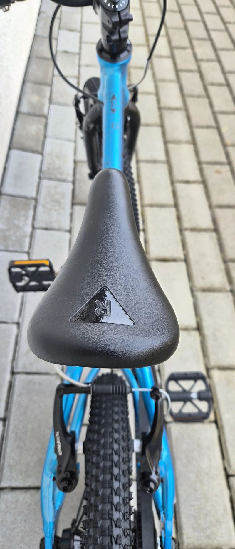 Rascal 16 Aquamarine