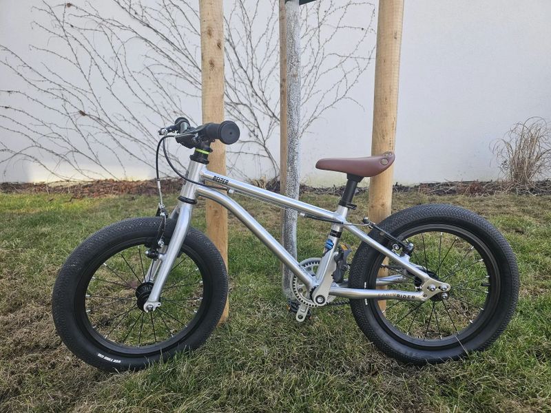 Early Rider Belter 16