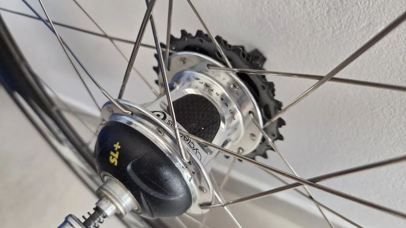 Zapletená kola Zipp 404 + 808