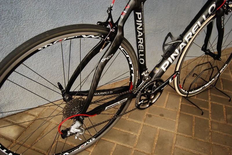 Karbonové silniční kolo Pinarello 55CM