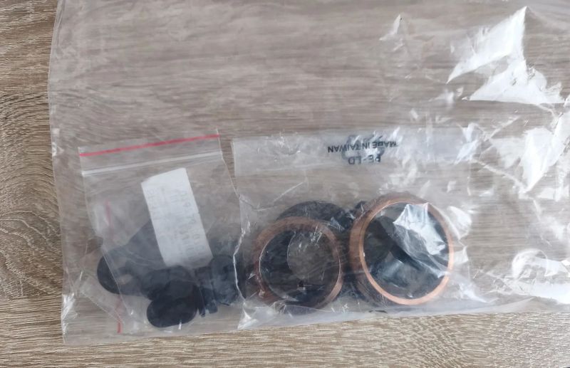 NS Bike Snabb E1 + tlumič Rock Shox Vivid RC2