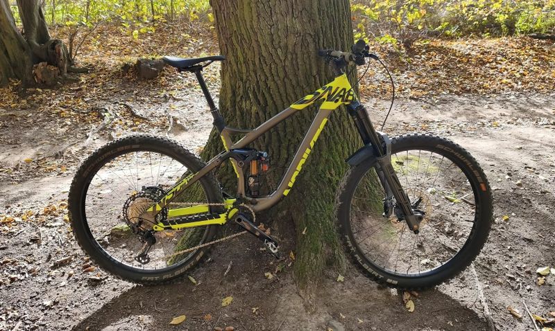 NS Bike Snabb E1 + tlumič Rock Shox Vivid RC2