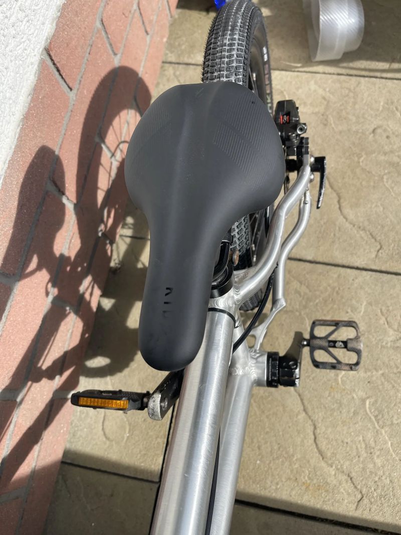 Early Rider Helion 16 s řezením Shimano