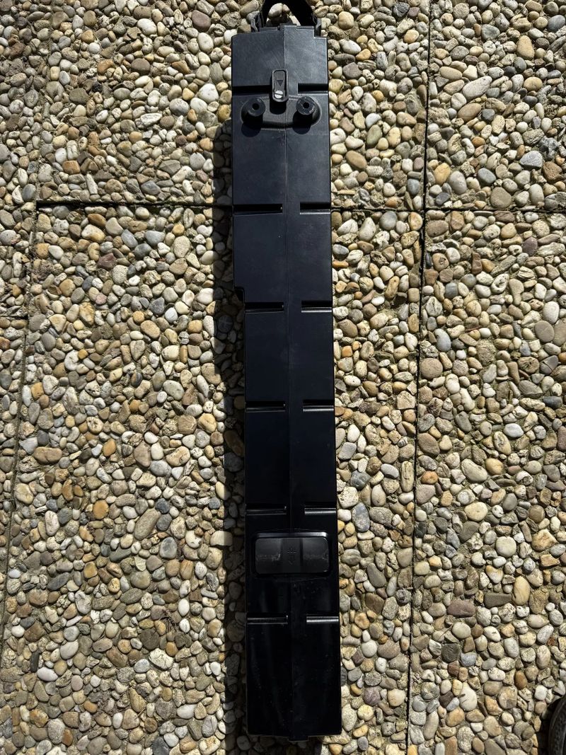 Canyon Spectral Integrovaná baterie 900 Wh