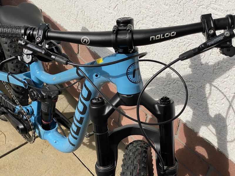 Commencal Clash 20 a Naloo Mountain Jack20, top dětská celopéra