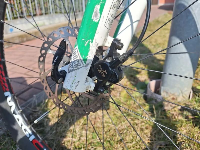 Pohodlné celoodpružené horské kolo pro nižší postavy Giant Anthem X2