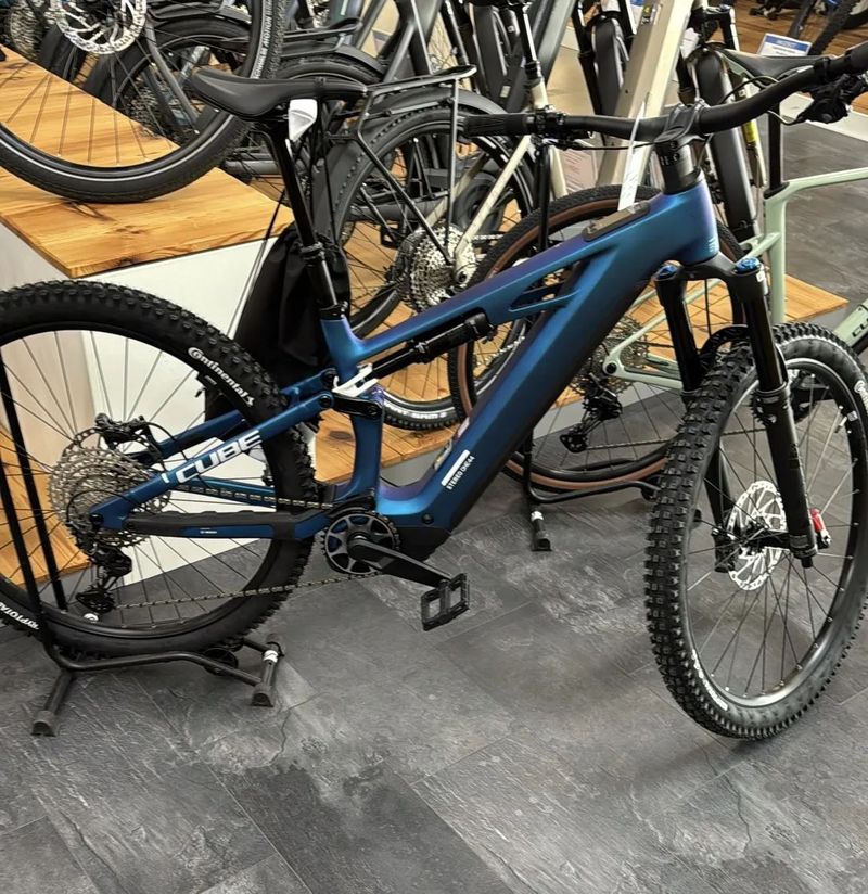 Cube Stereo hybrid one44 hpc slx 800 - M