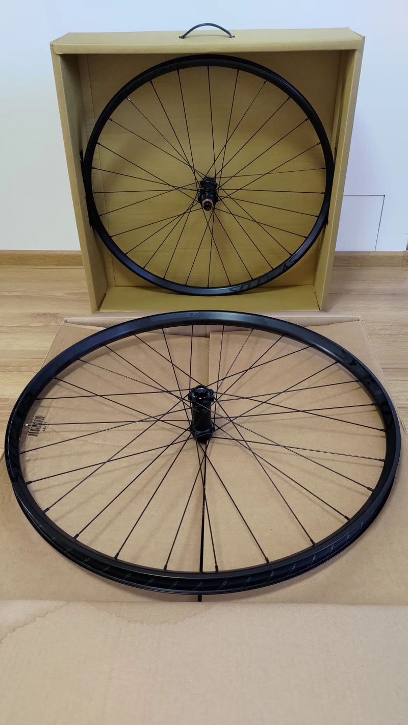 Sada kol Syncros Silverton 2.0-30 CL 29"