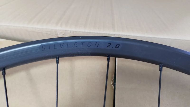 Sada kol Syncros Silverton 2.0-30 CL 29"