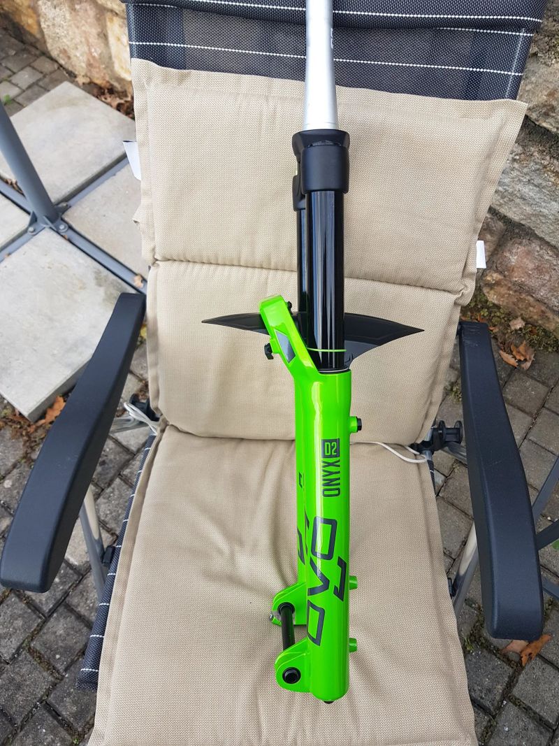 DVO Onyx 38 29 180mm