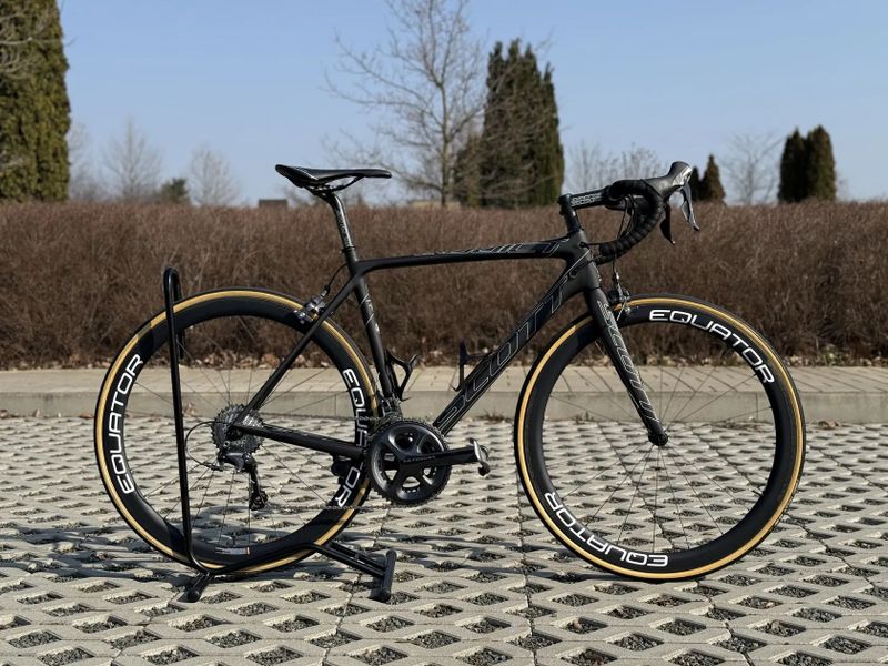 Scott Addict 10 Stav nového kola