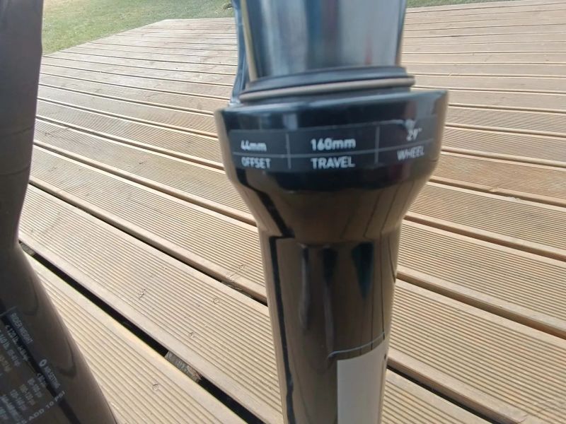 NOVÁ Rock Shox PSYLO 29" 160mm