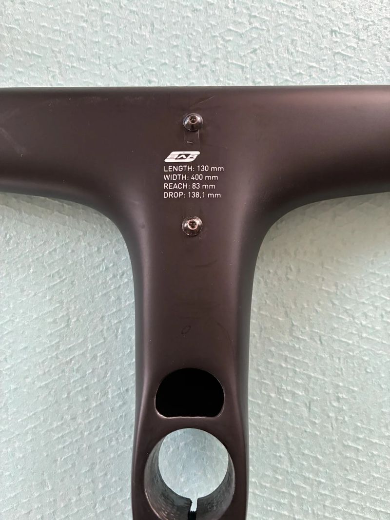 Silniční aero kokpit